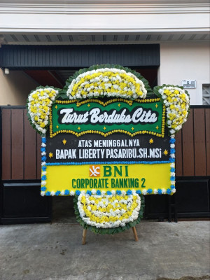 Papan Bunga Duka di Ujunggurap